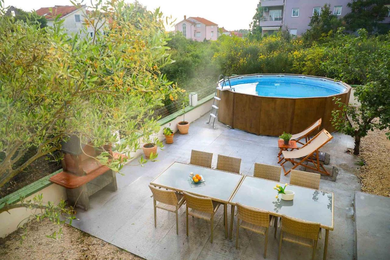 The Florens Residence Near The Beach With The Pool, Bbq And Kids Playground, Zadar Diklo Exterior photo
