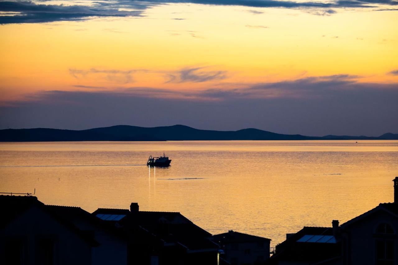 The Florens Residence Near The Beach With The Pool, Bbq And Kids Playground, Zadar Diklo Exterior photo